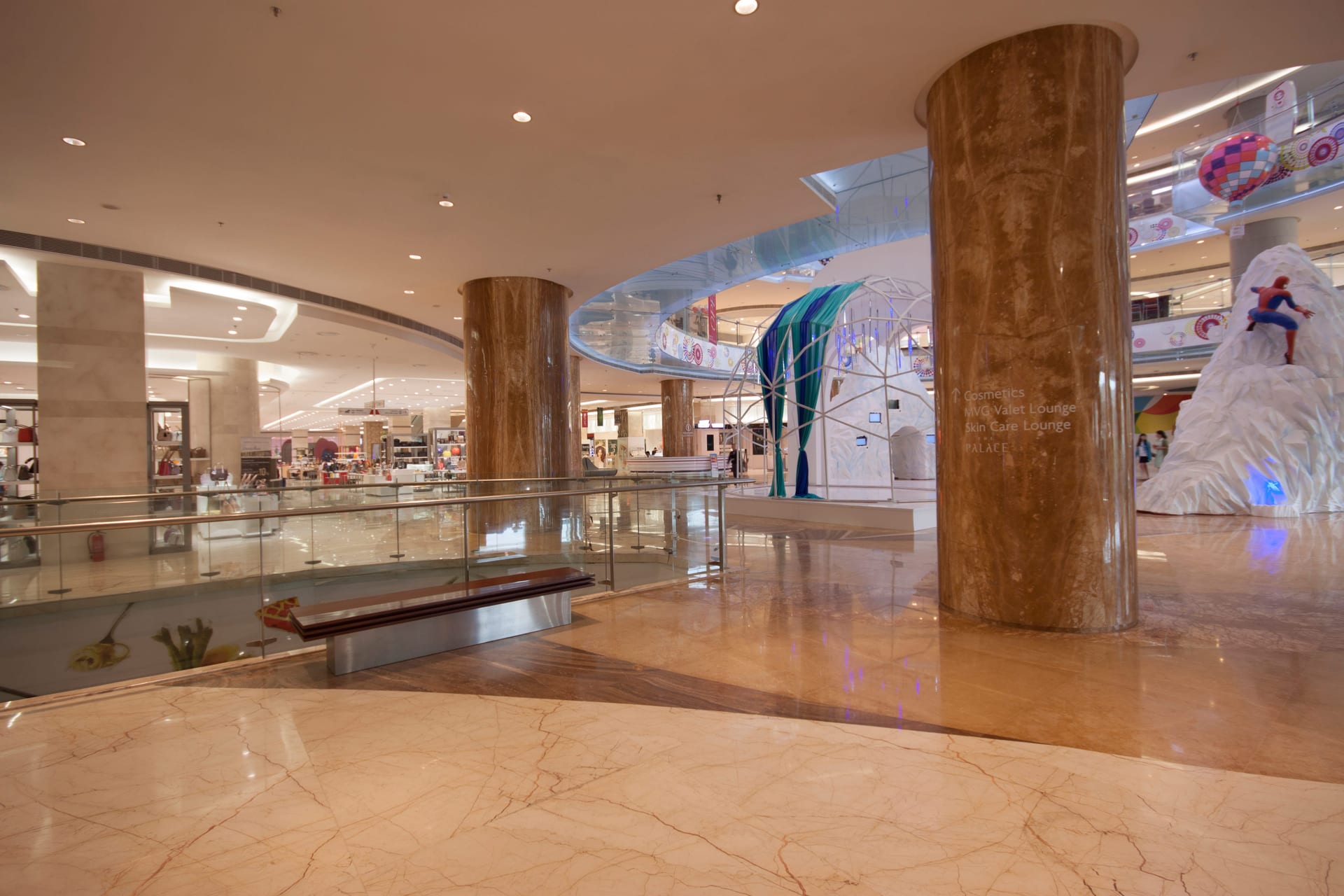 Lotte Mall view 4